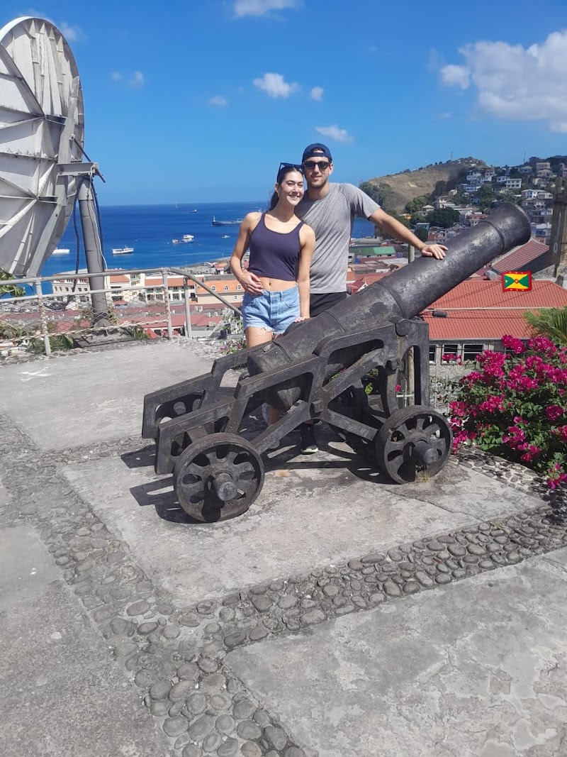 AwesomeFlow Taxi Services and Tours Grenada 🇬🇩