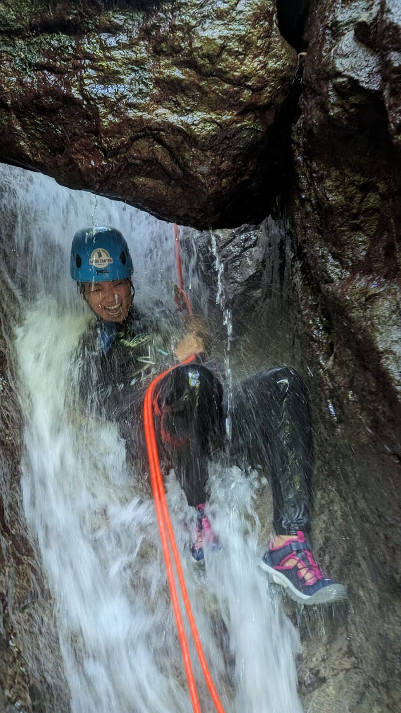 MADACANYON / Canyoning en Martinique