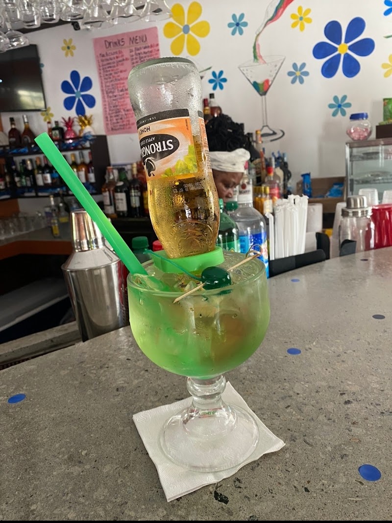 Lulu's Sip & Chill