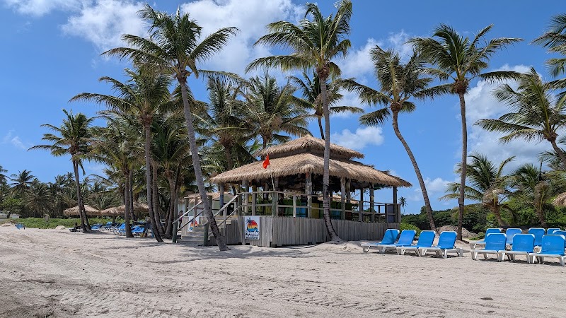 Paradise Beach Bar at Coconut Bay