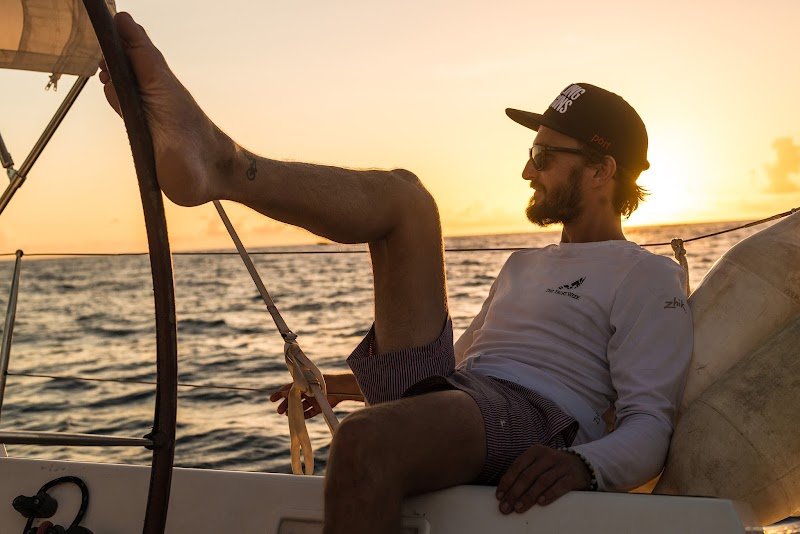 Sailing Virgins