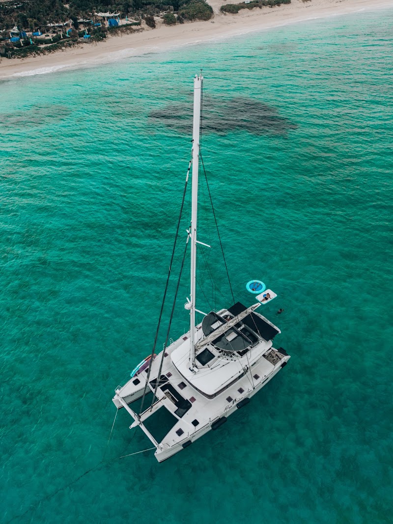 Amura Bahamas Charter